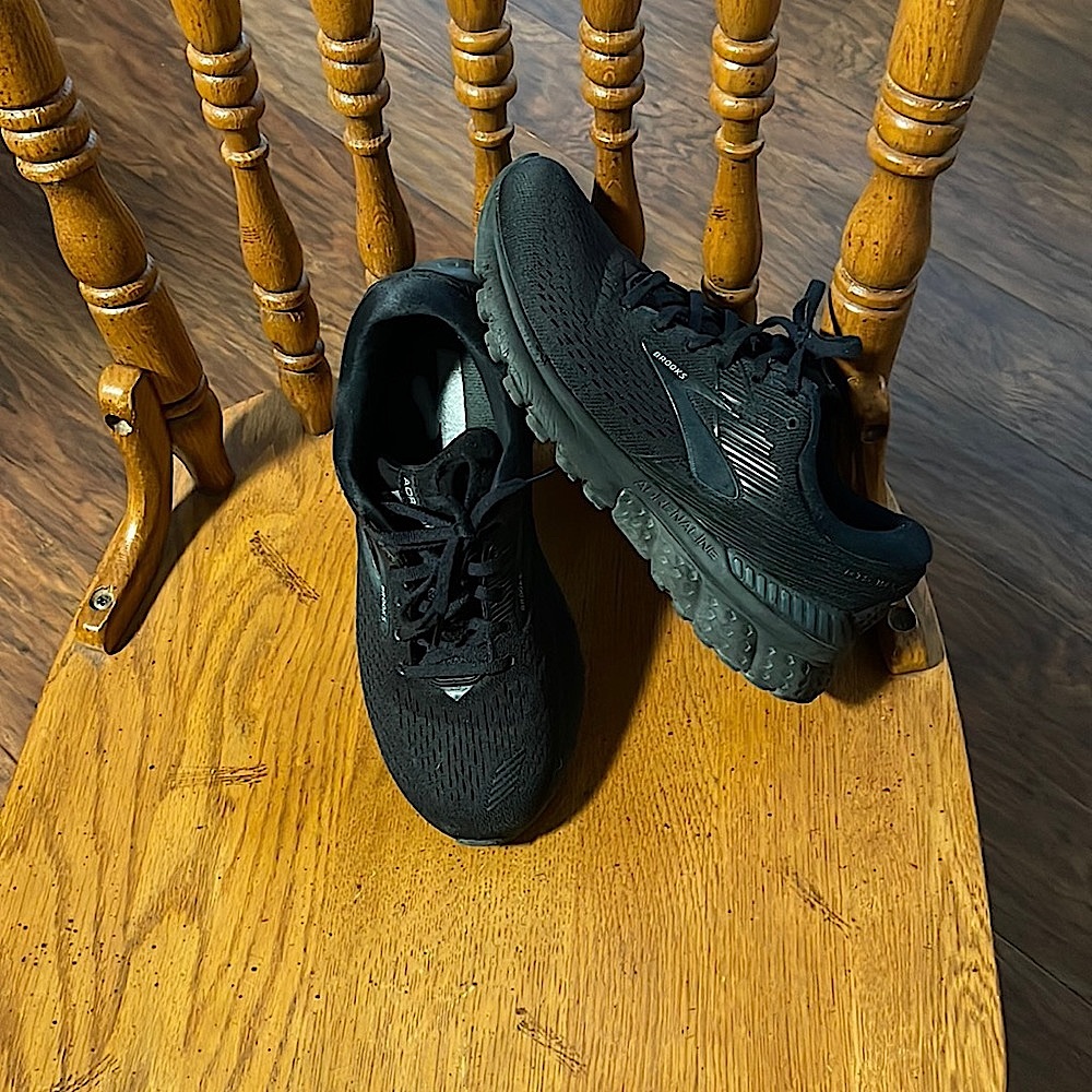Brooks Adrenaline 19